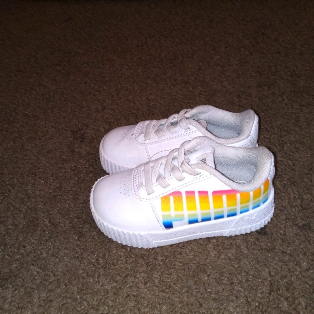 Toddler gym shoe